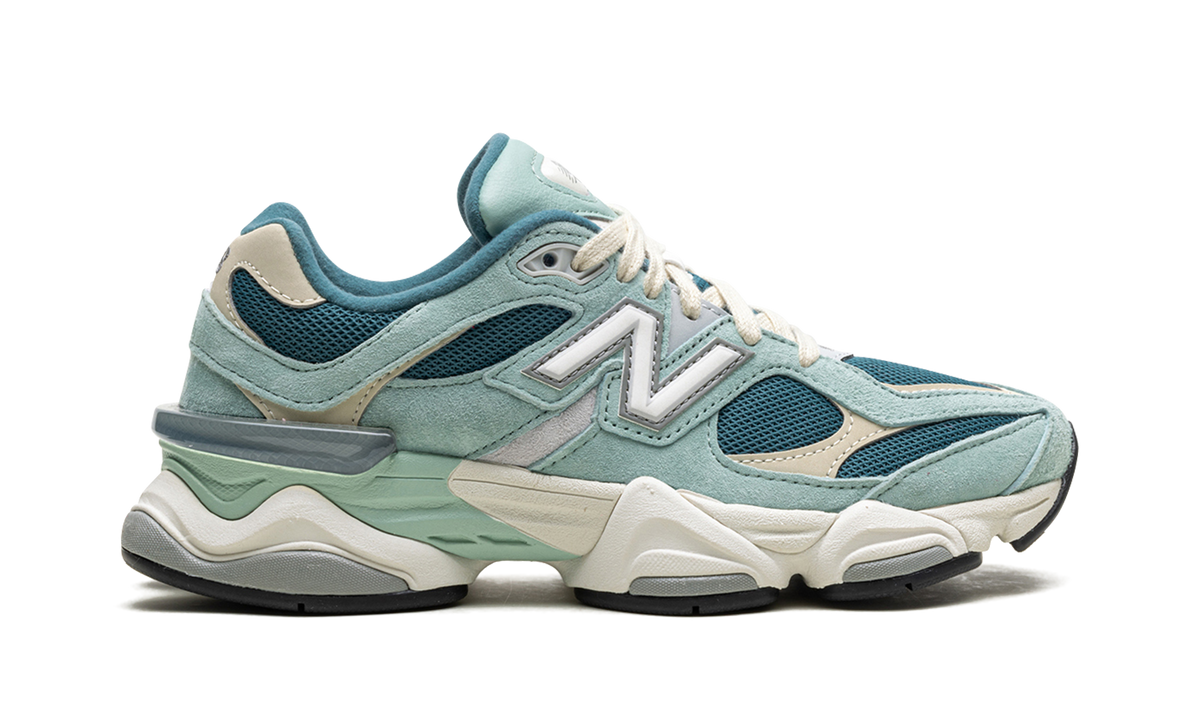 New Balance 9060 "New Spruce" Sneakers