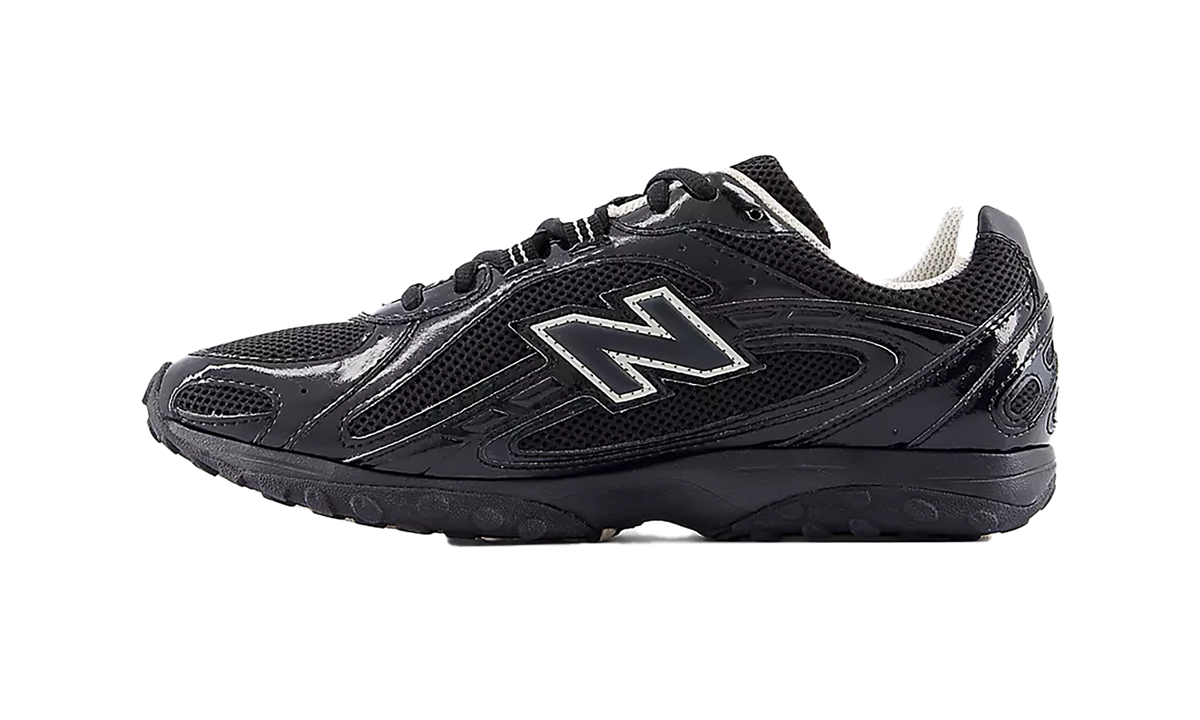 New Balance 204L "Black Timberwolf" Sneakers