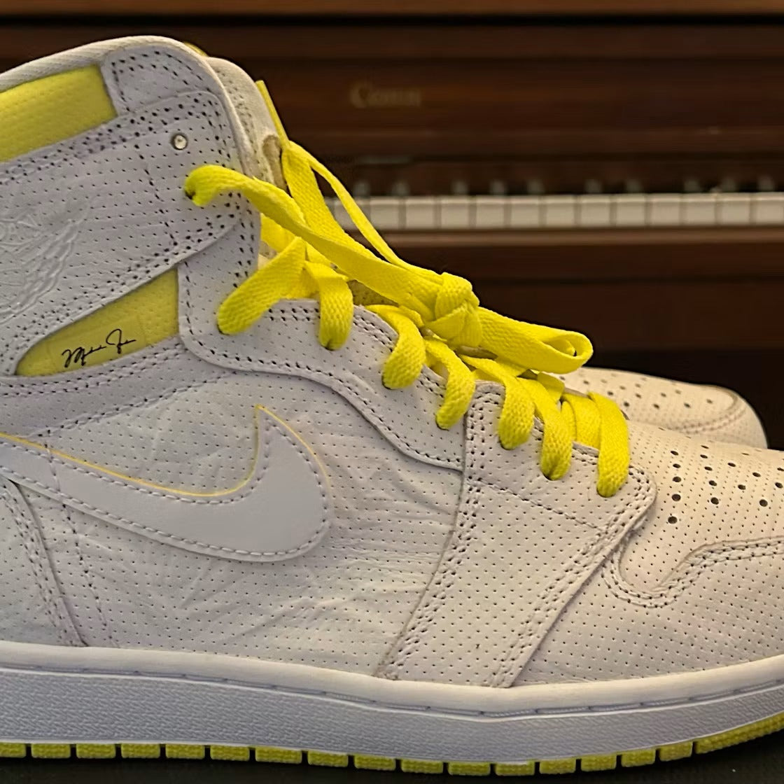 Air Jordan 1 Retro High First Class Flight - US M 10.5 - New - Other - detail 1