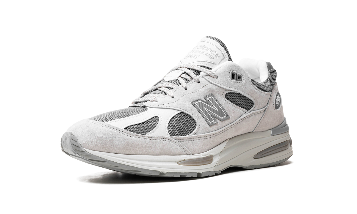 New Balance 991v2 "Nimbus Cloud" Sneakers