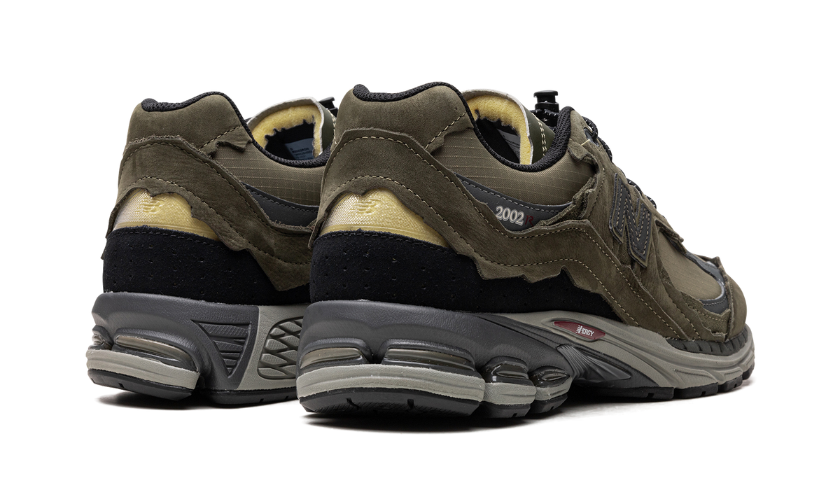 New Balance 2002R "Protection Pack - Dark Moss" Sneakers