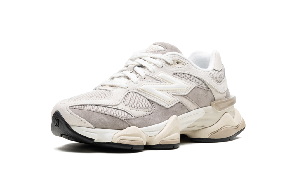 New Balance 9060 "Oatmeal" Sneakers