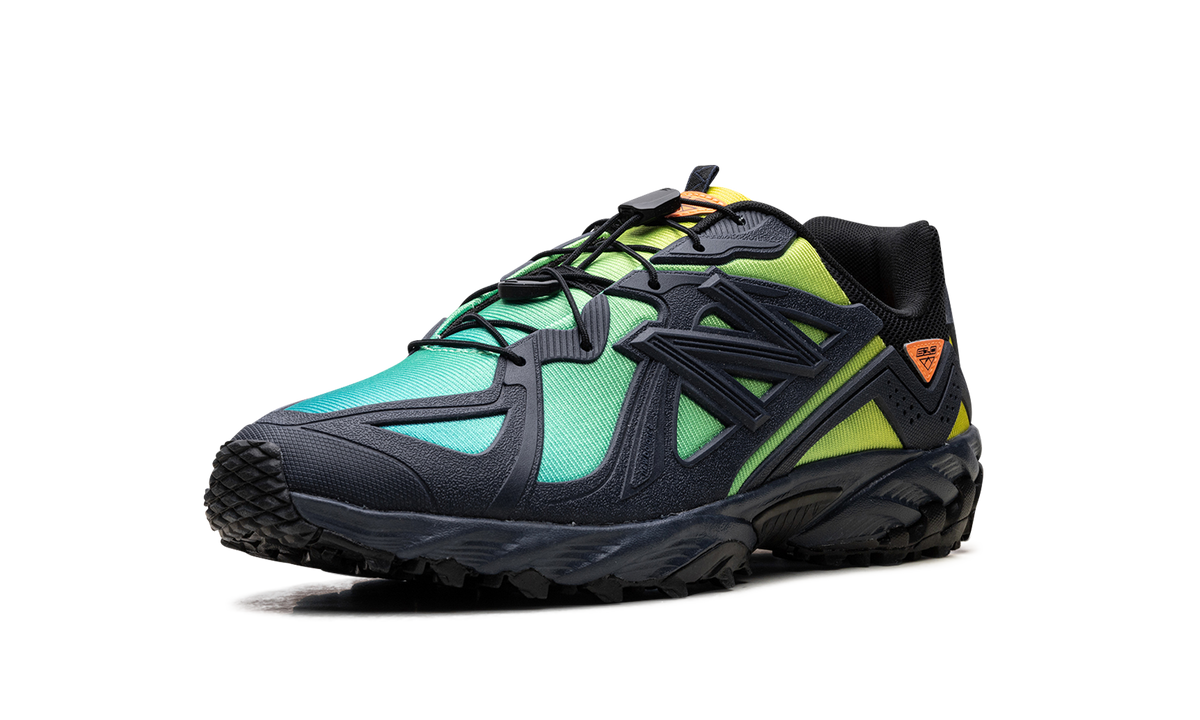 New Balance 610 Trail "Ombre Sunrise" Sneakers