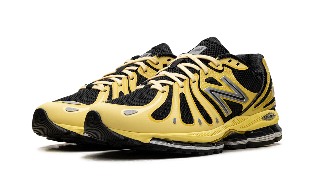 New Balance 1890 "Star Burst Black" Sneakers