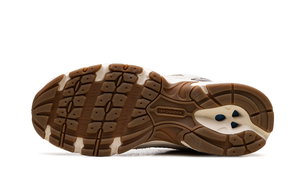 New Balance 530 "Earth Shadow/Bisque" Sneakers