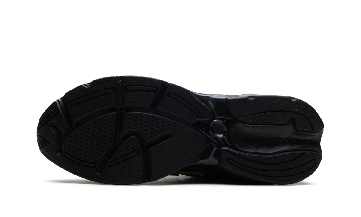 New Balance 2010 "Kith - Black Multi" Sneakers
