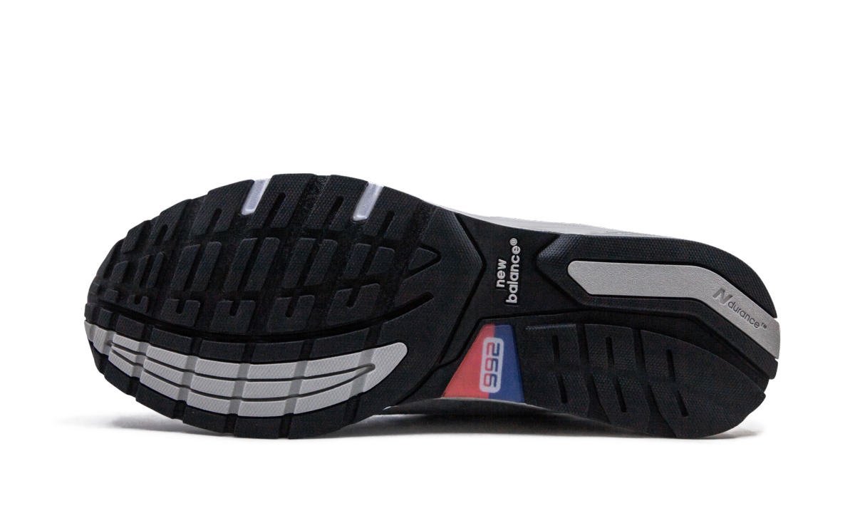 New Balance 992 "Grey" Sneakers