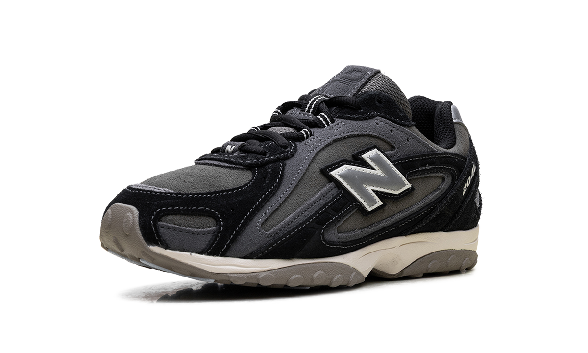New Balance 204L "Black Magnet" Sneakers