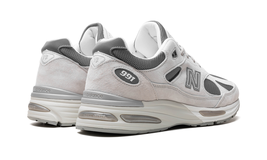 New Balance 991v2 "Nimbus Cloud" Sneakers